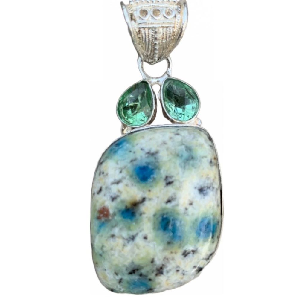 K2 Azurite. Natural.. Peridot..